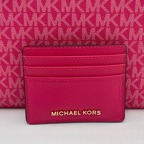 MICHAEL KORS
Large Pebbled Leather Card Holder Case
Electric Pink 
NWT - Picture 9 of 16